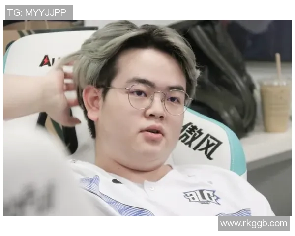 探索CSGORNG在S15电竞中的灵活性与战术创新之路 探索CSGORNG在S15电竞中的灵活性与战术创新之路