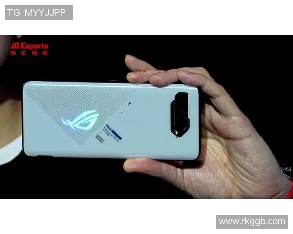 陈芳深度解析CSGO赛季15策略与心得分享助你提升电竞水平