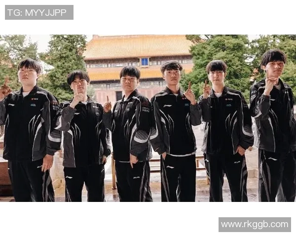 黄强畅谈CSGO职业生涯与S15赛季电竞比分的背后故事 黄强畅谈CSGO职业生涯与S15赛季电竞比分的背后故事